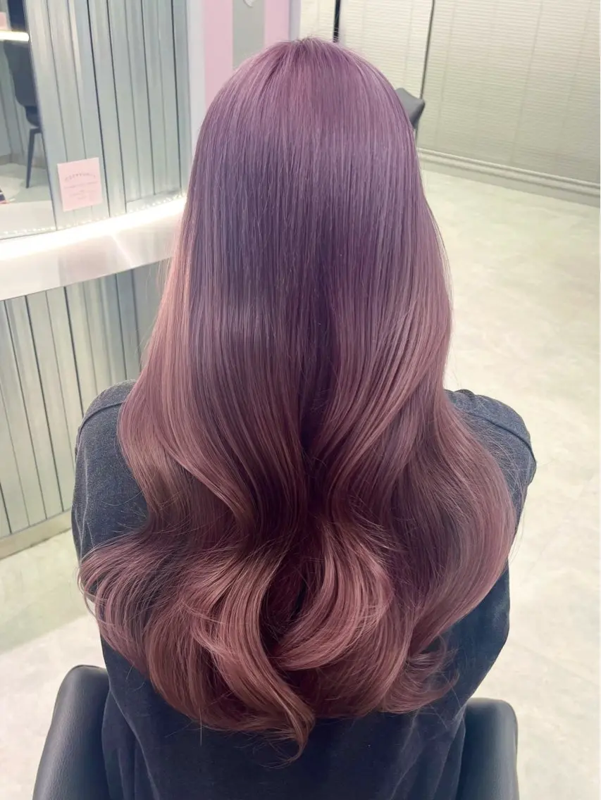 ロング Xena ria 衣織/ブリーチカラーのヘアスタイル