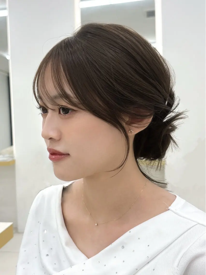 ミディアム カット ヘアカラー 栄/レイヤー/ 津野 こころのヘアスタイル