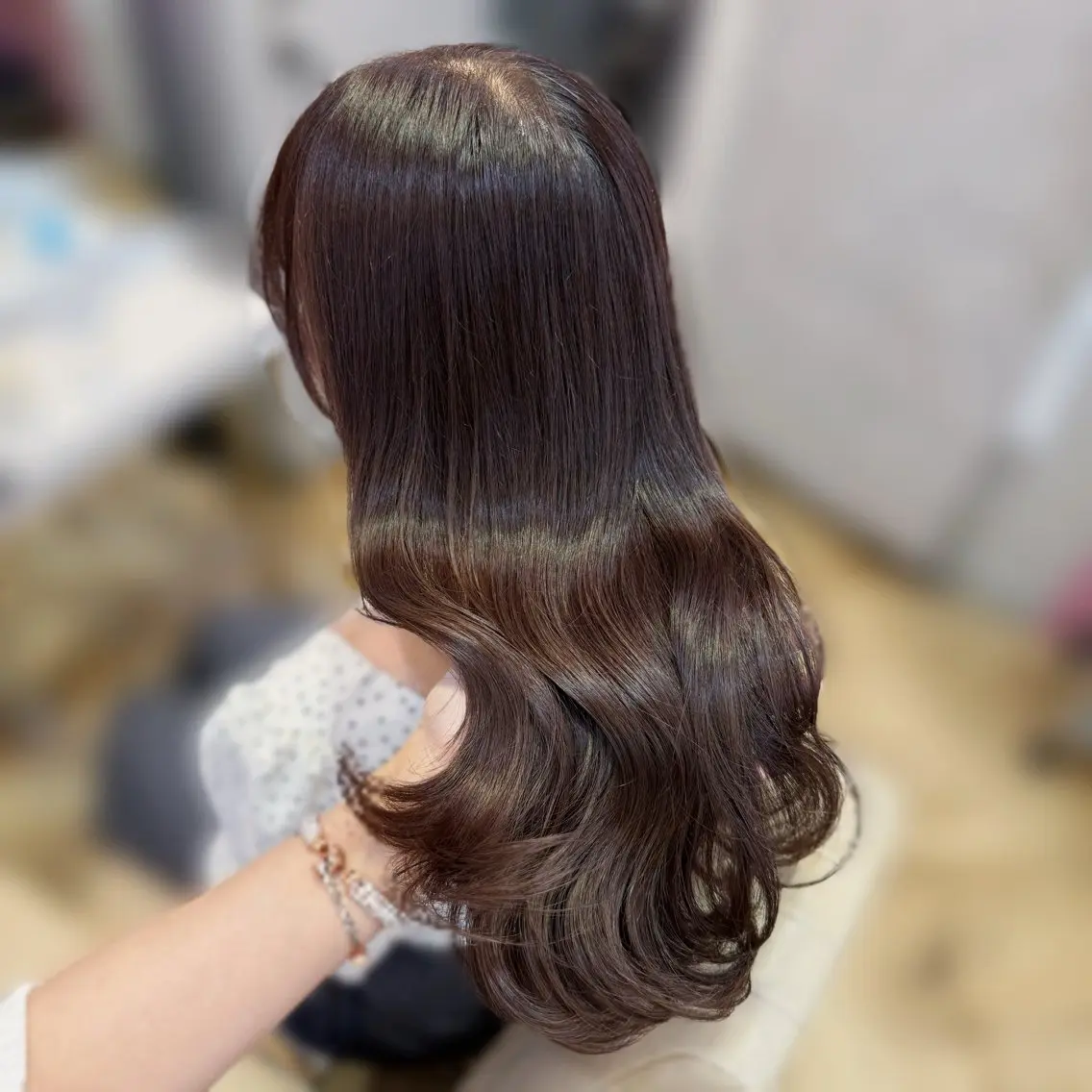 ロング カラー ブラウンカラー ラベンダーカラー トリートメント カット ヘアカラー トリートメント ヘアセット 韓国ヘア/艶髪 顔周り/とばみかのヘアスタイル