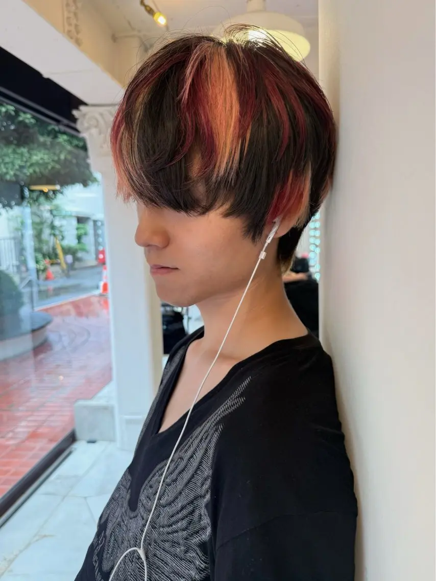 ショート カラー メンズ ヘアカラー トリートメント ヘアセット HARUNA/原宿/ デザイン/カットのヘアスタイル