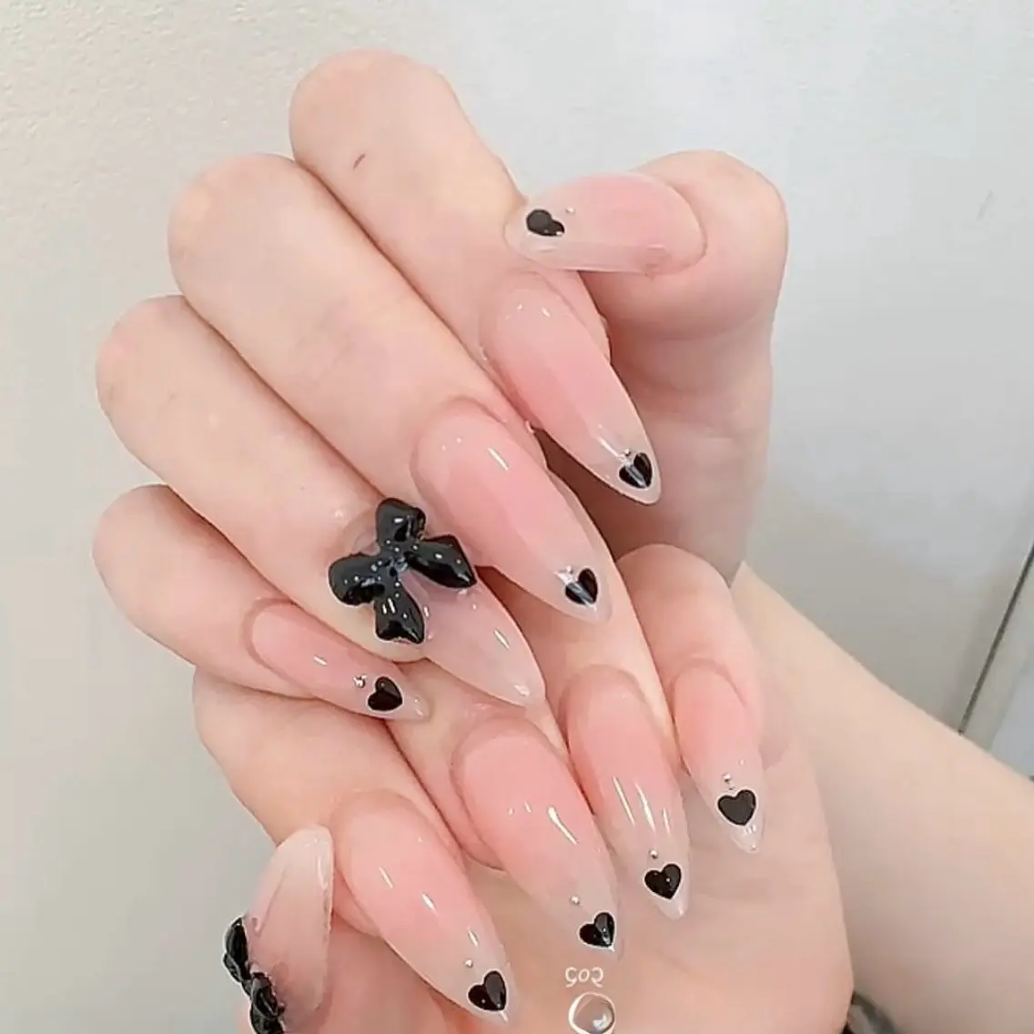 ネイル アートネイル フレンチネイル ジェルネイル グラデーション 韓国ネイル ハンドネイル Akina Nail 亀戸のネイルデザイン