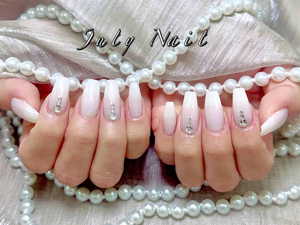 ネイル July Nail 新横浜駅のネイルデザイン