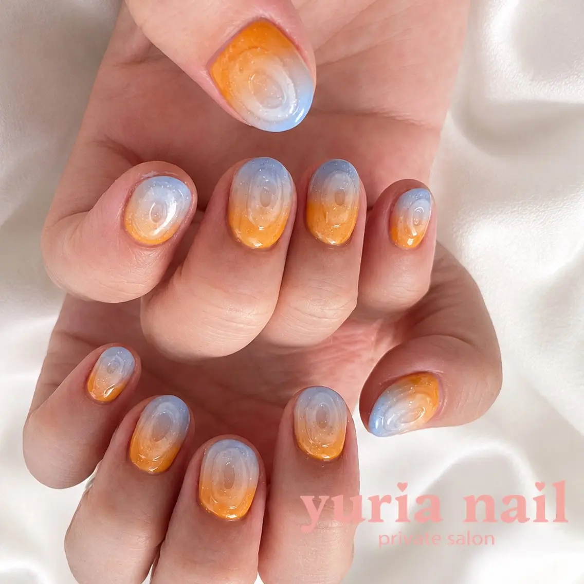 ネイル アートネイル ブルー クリアネイル ニュアンスネイル オレンジ ハンドネイル 小林 ゆりあのネイルデザイン