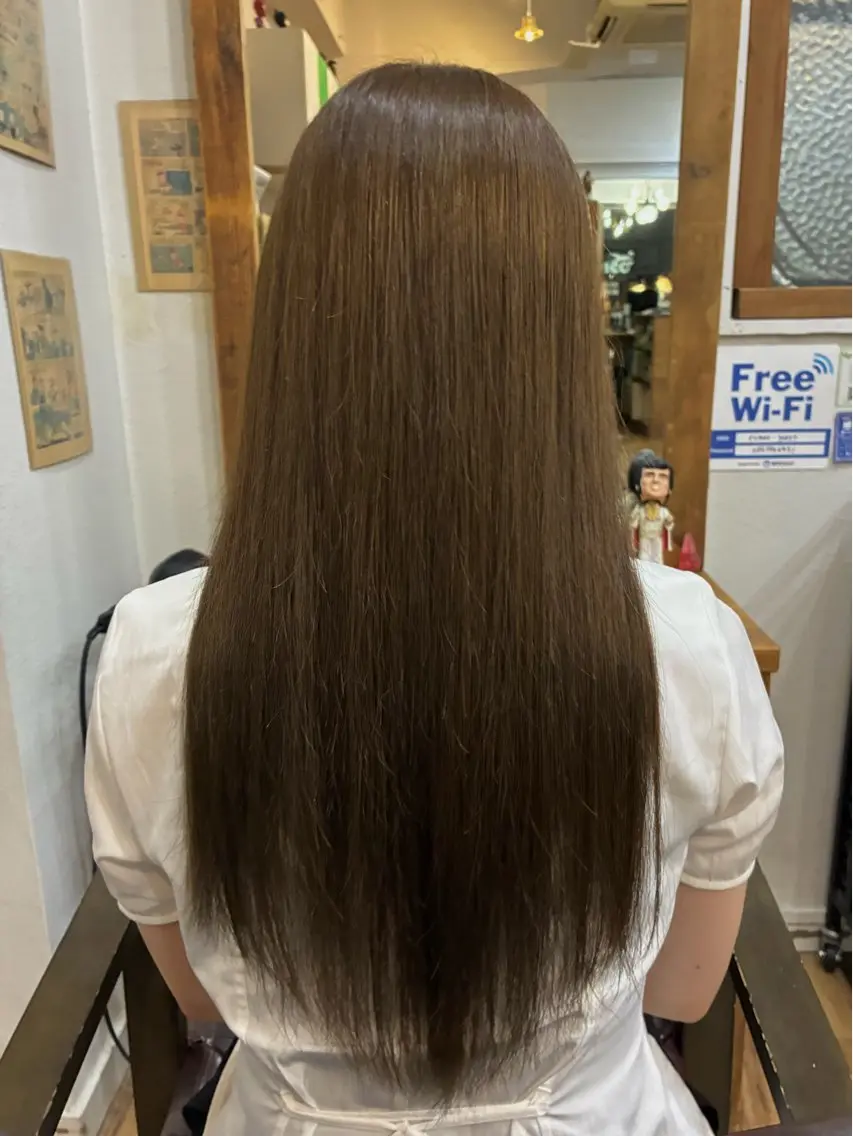 ロング カラー ベージュカラー オリーブベージュ ヘアカラー カレン/メンテナンス カット0円のヘアスタイル