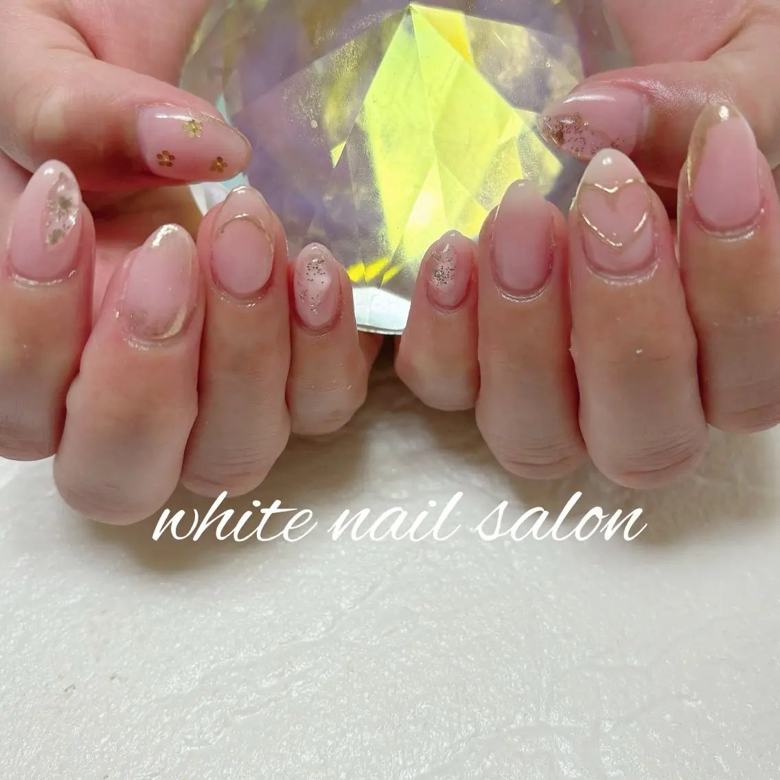 ネイル フットネイル 持ち込み ハンドネイル white nail salonのネイルデザイン