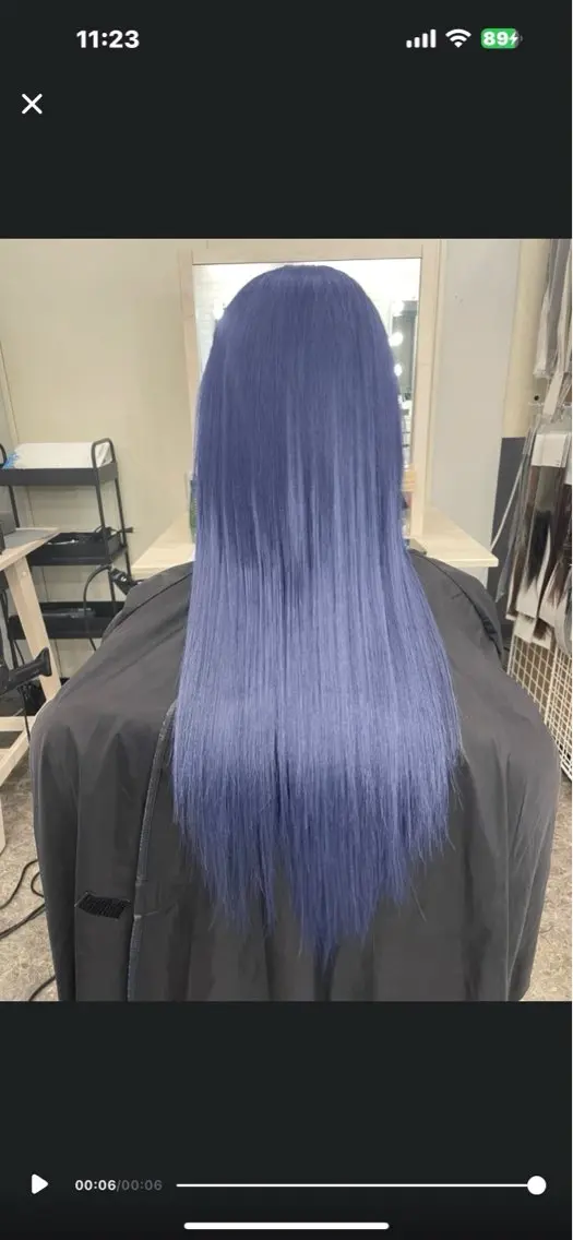 ロング カラー ブリーチ ブルーカラー ブルーバイオレット デザインカラー バイオレットカラー チョイ インセイのヘアスタイル