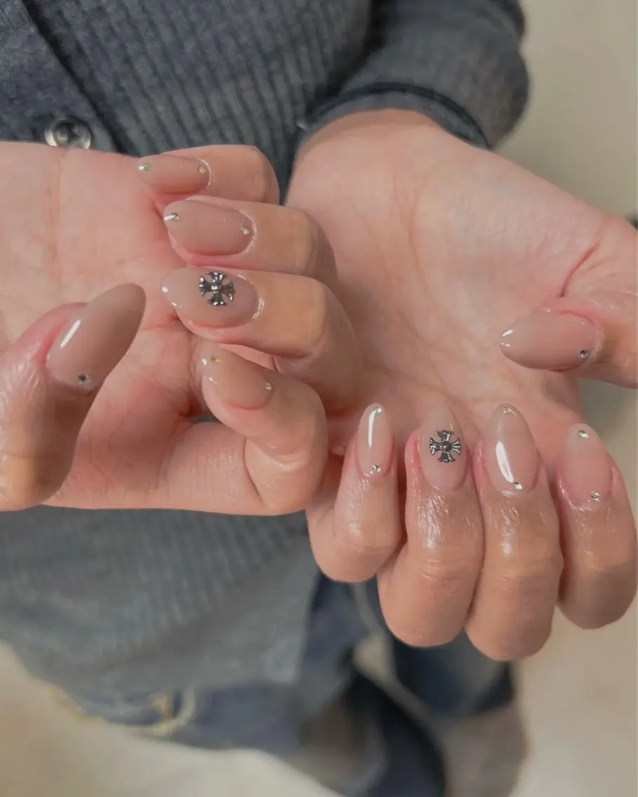 ネイル ワンカラーネイル ten nail salon　かえでのネイルデザイン