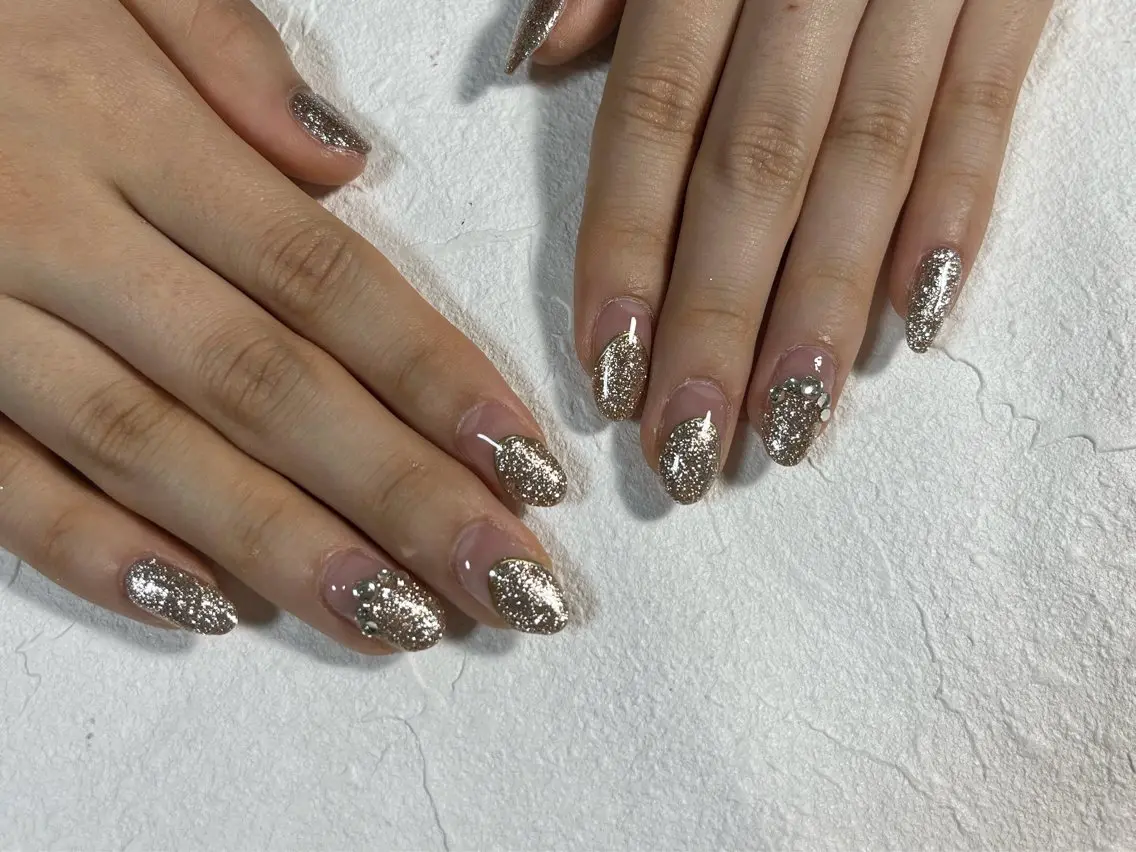 ネイル オーロラネイル フットネイル フレンチネイル ジェルネイル 韓国ネイル ハンドネイル kiki nail たまプラーザのネイルデザイン