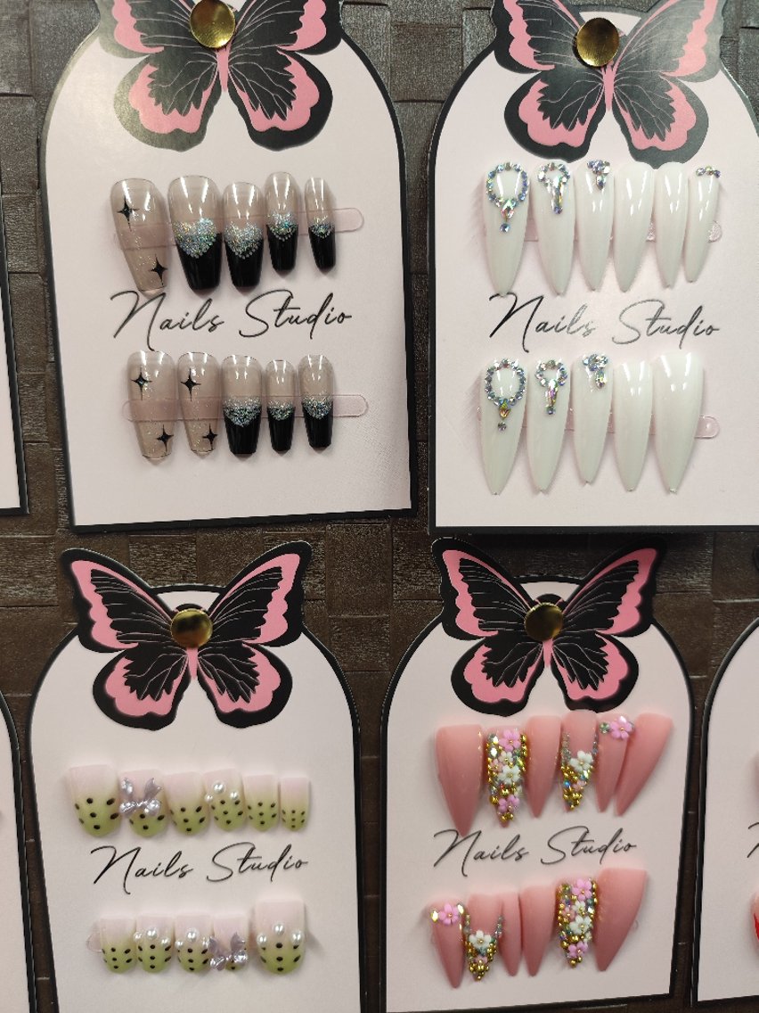 ネイル アートネイル ジェルネイル A-Box Nail 本厚木のネイルデザイン