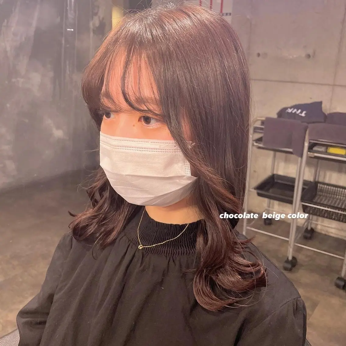ミディアム カラー パーマ ヘアアレンジ メンズ キッズ ネイル マツエク・マツパ 透明感カラー・レイヤ ー🎀amika🎀のヘアスタイル