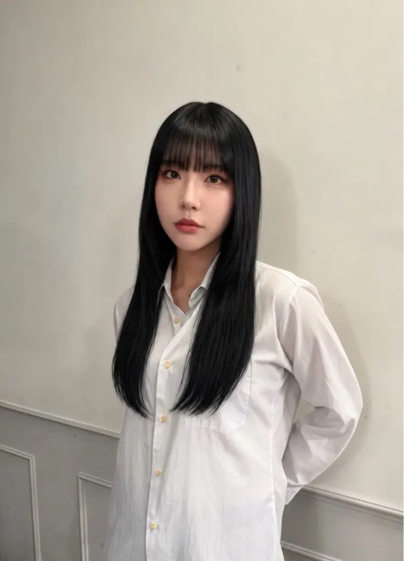 🔥期間限定SALE🔥7ヶ月以上もつ！馴染ませカット＋韓国（結ぶ）羽エクステ/ハネエクステ40本​〜​コースの写真