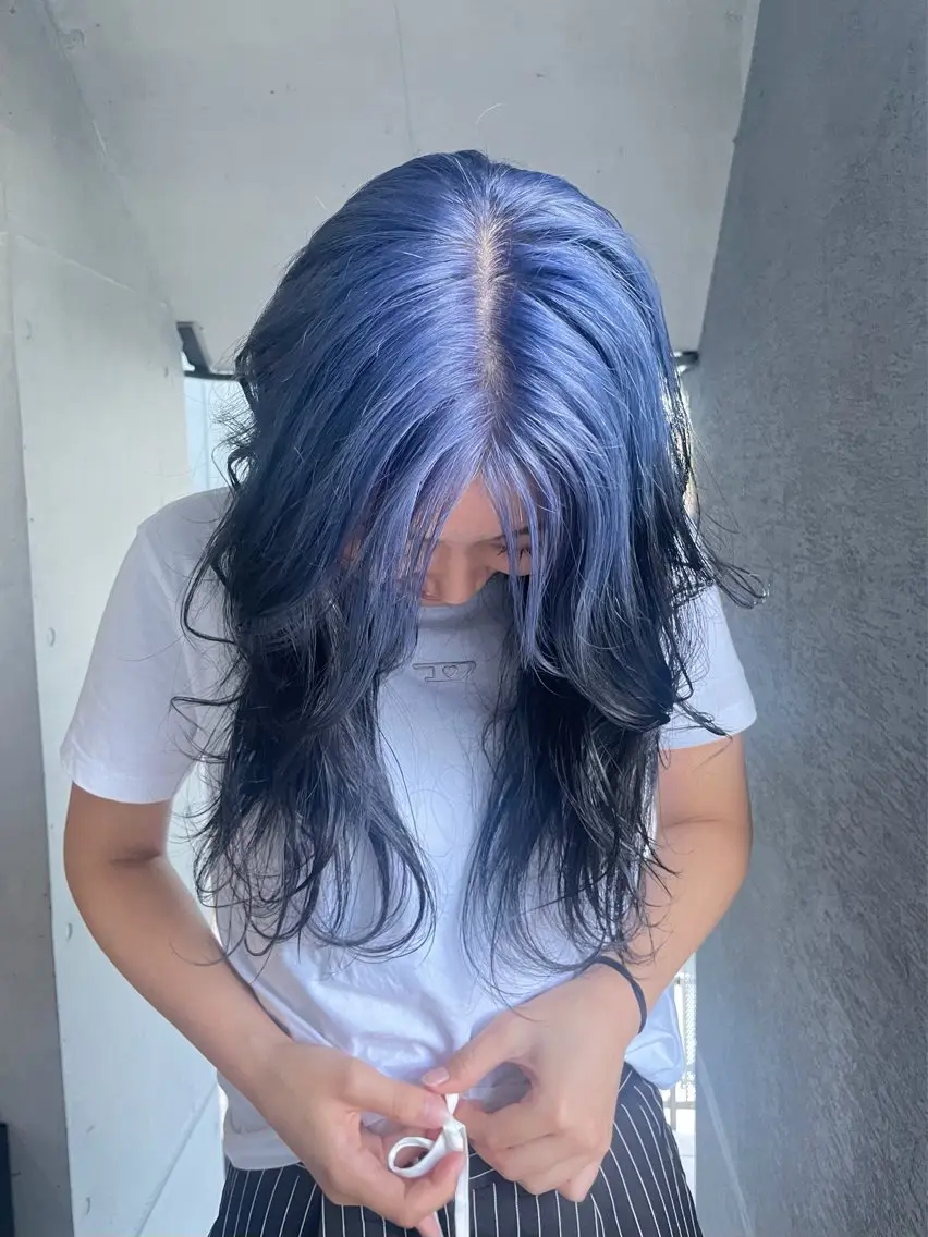 ロング カラー ブリーチ カット ヘアカラー トリートメント ミルクティーベージュ ブリーチ🖤サヤカのヘアスタイル