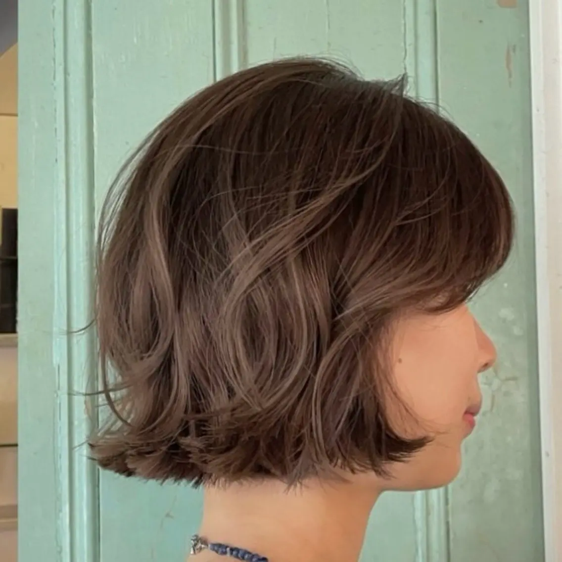ショート カット ヘアカラー 上品でラフな海外 hair🪽3yuのヘアスタイル