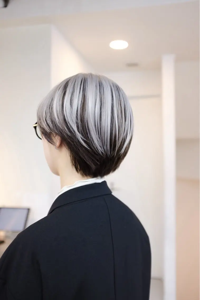 ショート カラー ヘアアレンジ 🦠デザインカラー/ 魚瀬あおい🦠のヘアスタイル