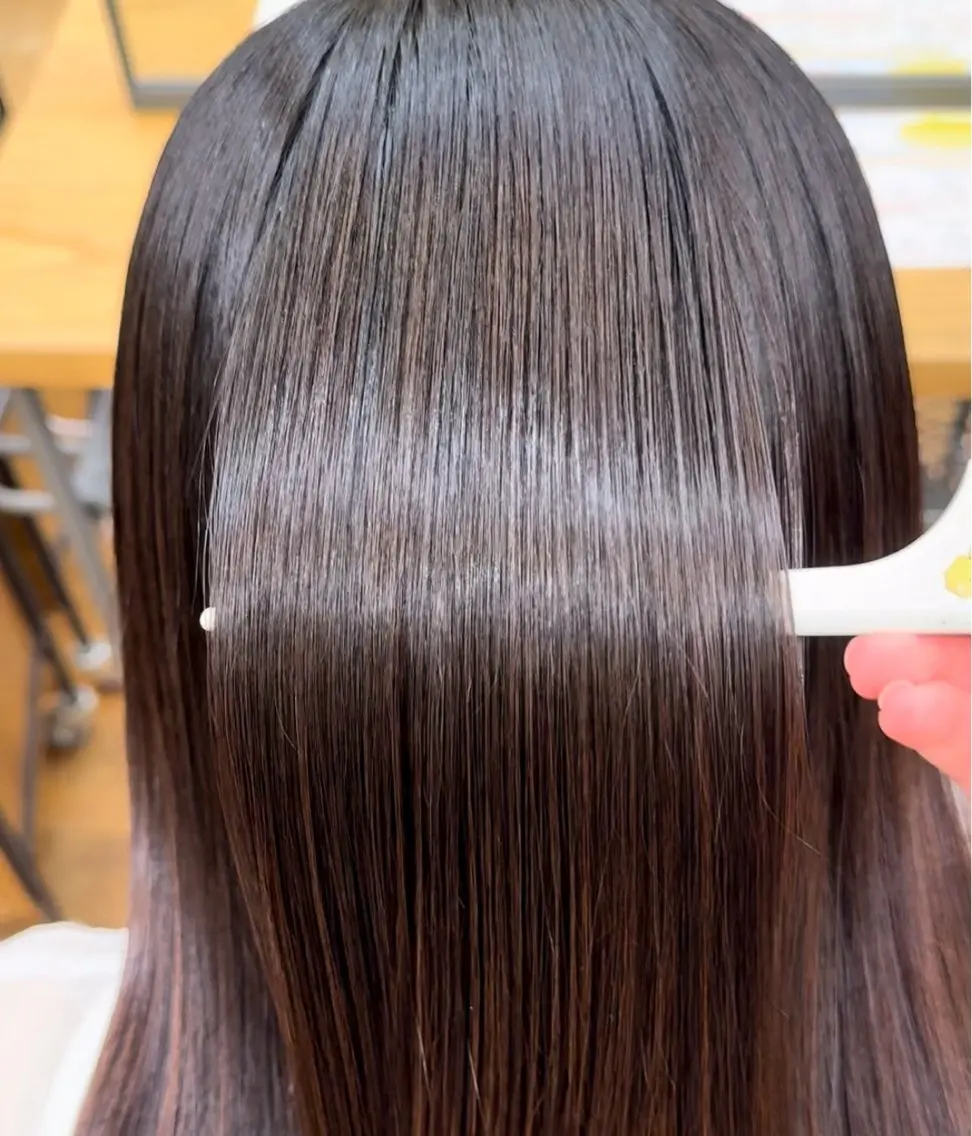 トリートメント 山下 莉歩のヘアスタイル