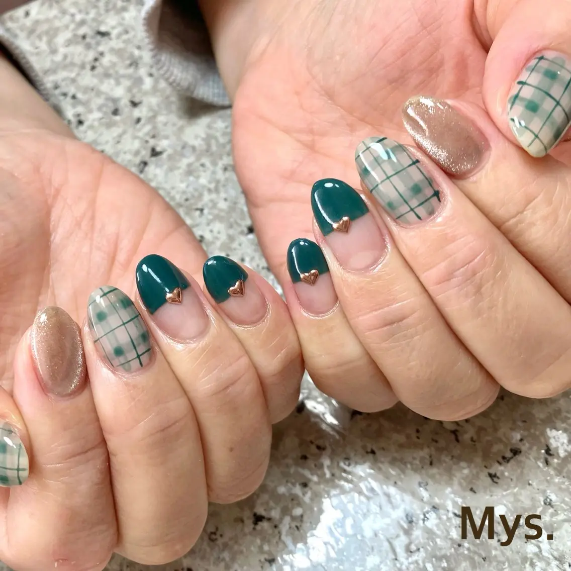 ネイル ハンドネイル Mys. 三上紗紀のネイルデザイン