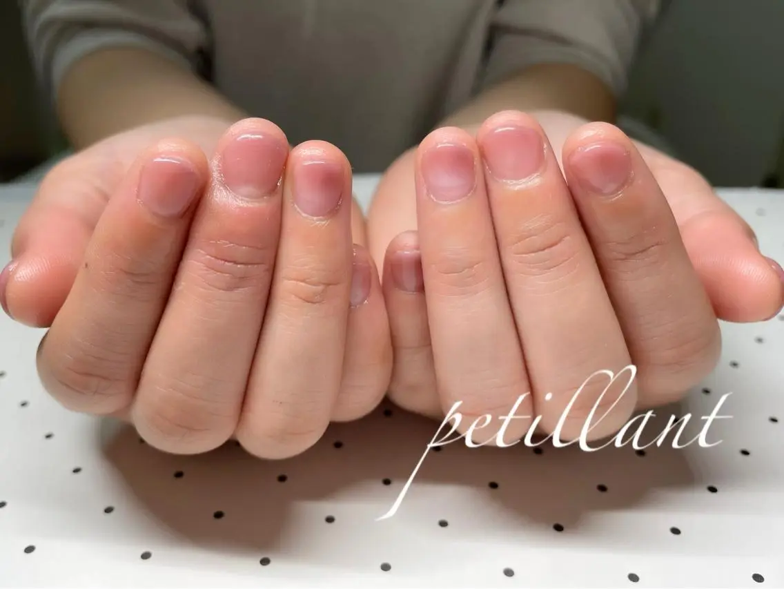 ネイル グラデーション ピンク ショートネイル nail salon petillantのネイルデザイン