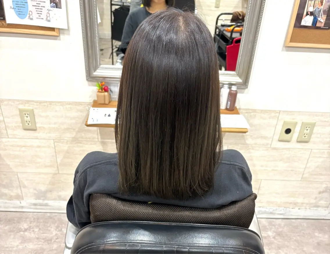 ミディアム ヘアカラー 堀川 希歩のヘアスタイル
