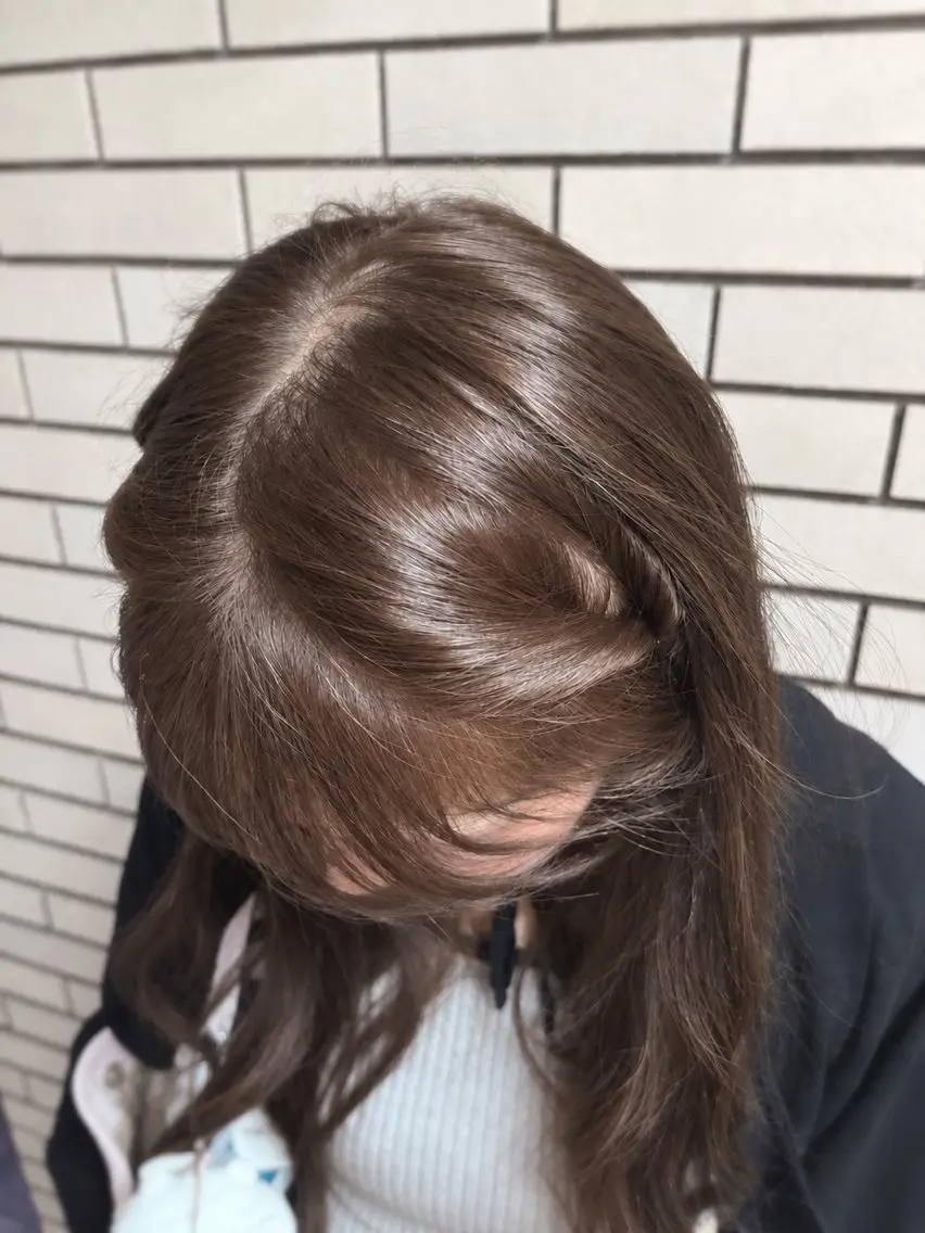 カラー ヘアカラー トリートメント ヘアセット 髪質改善/透明感/ ベージュ/はるのヘアスタイル