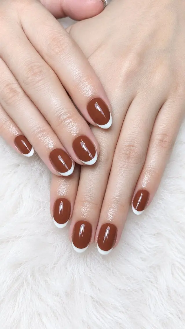 ネイル フレンチネイル ハンドネイル WB,nail 🤍 KOKORO のネイルデザイン