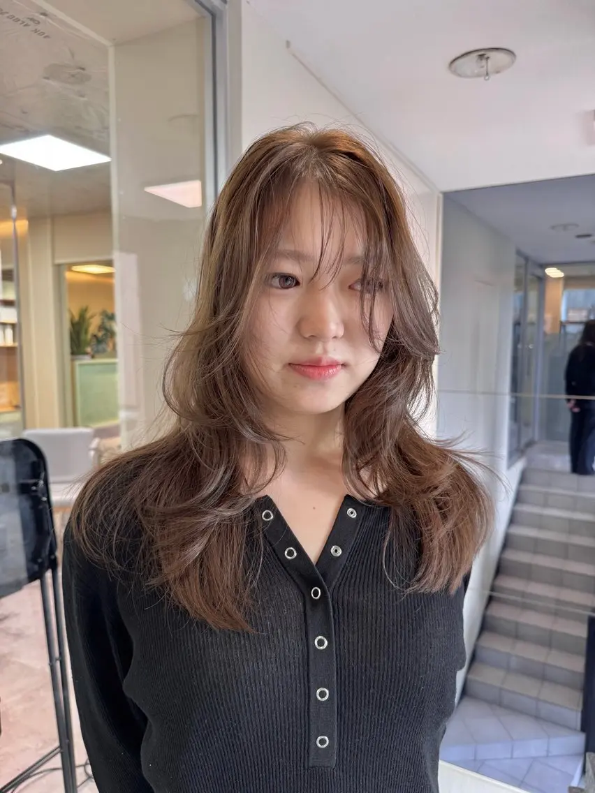 セミロング カラー カット ヘアカラー トリートメント KOHNO/ザクザク レイヤーとハッシュCのヘアスタイル