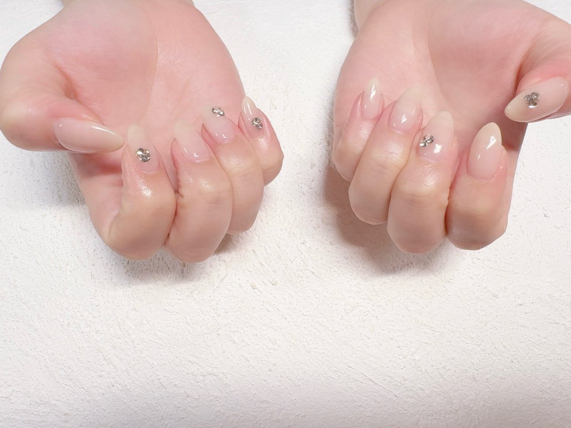 ネイル 持ち込み Regaro i.sのネイルデザイン