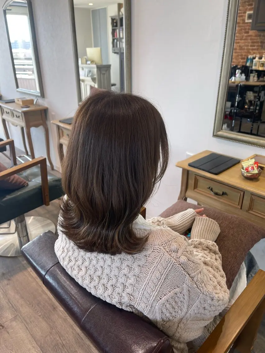 セミロング カラー ヘアカラー トリートメント Felice Erikaのヘアスタイル