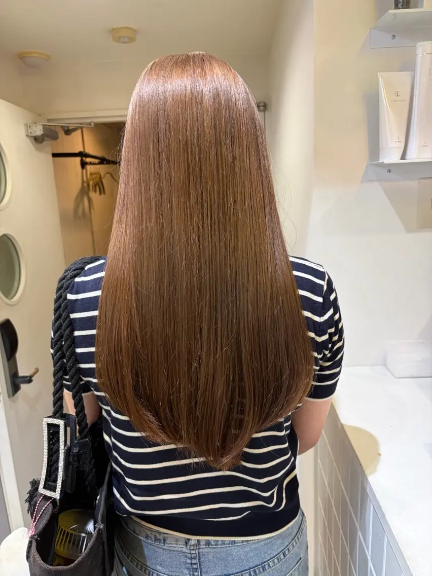 ロング カラー ブリーチ 透明感カラー ヘアカラー UNBIRTHDAY いずみのヘアスタイル