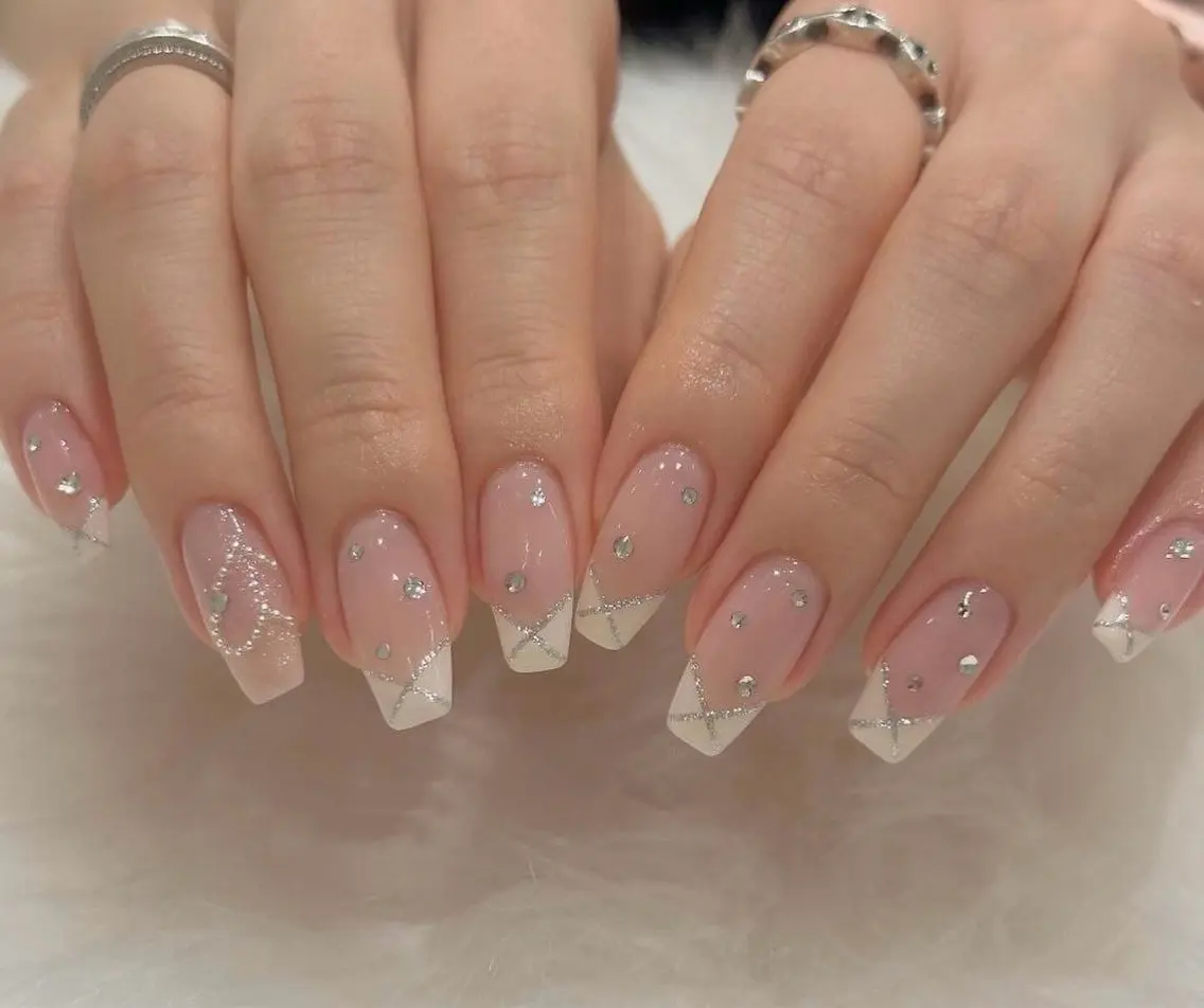 ネイル チークネイル フットネイル フレンチネイル グラデーション 韓国ネイル ハンドネイル Ribbonnail salonのネイルデザイン