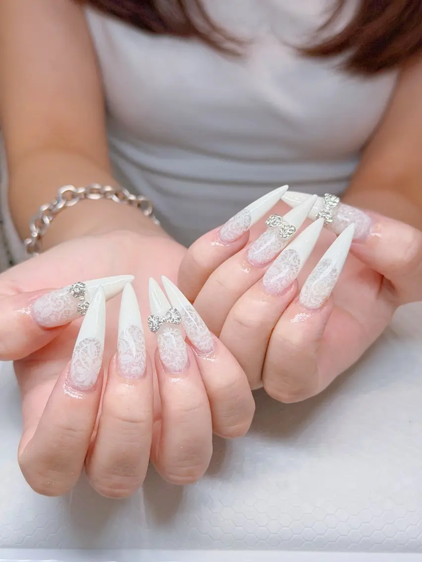 カラー RUBY NAIL& BEAUTY SPAのネイルデザイン