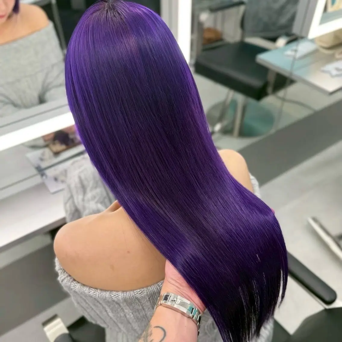 ロング カラー パープルカラー TACE SAYAのヘアスタイル