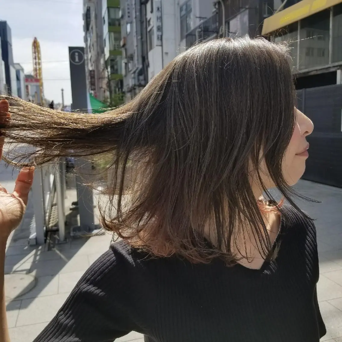ミディアム ハイライト レイヤー×艶髪特化 代表 西村功平のヘアスタイル