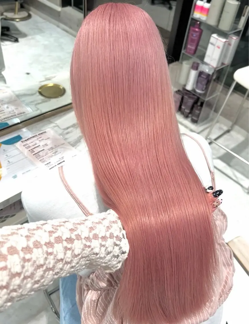 【🎀ミニモ学割🎀】ムラ修正👑⟡.· ブリーチ2回~➕カラー➕トリートメントの写真