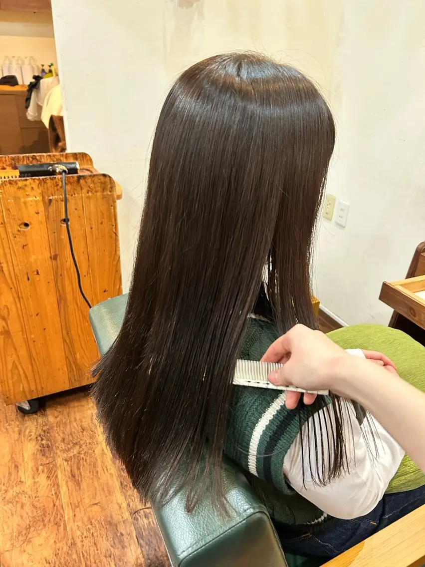ロング カラー ベージュカラー story 増田 わかなのヘアスタイル
