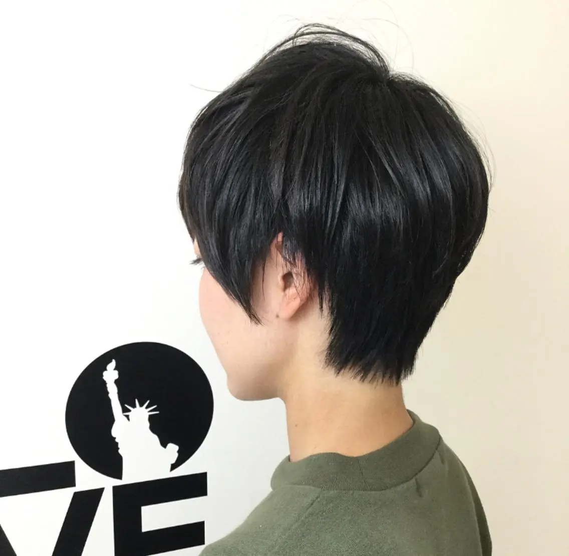 ショート ショートヘア 透明感カラー 松田晃代のヘアスタイル