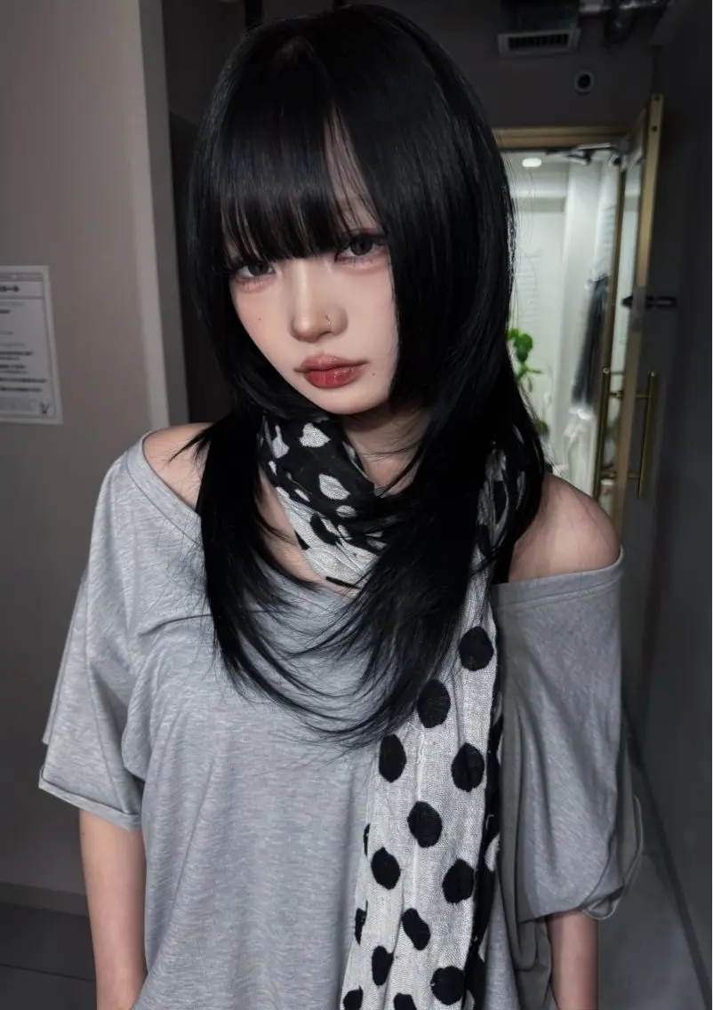 ウルフ・ハッシュカット＋3ステップトリートメント ￥7000の写真