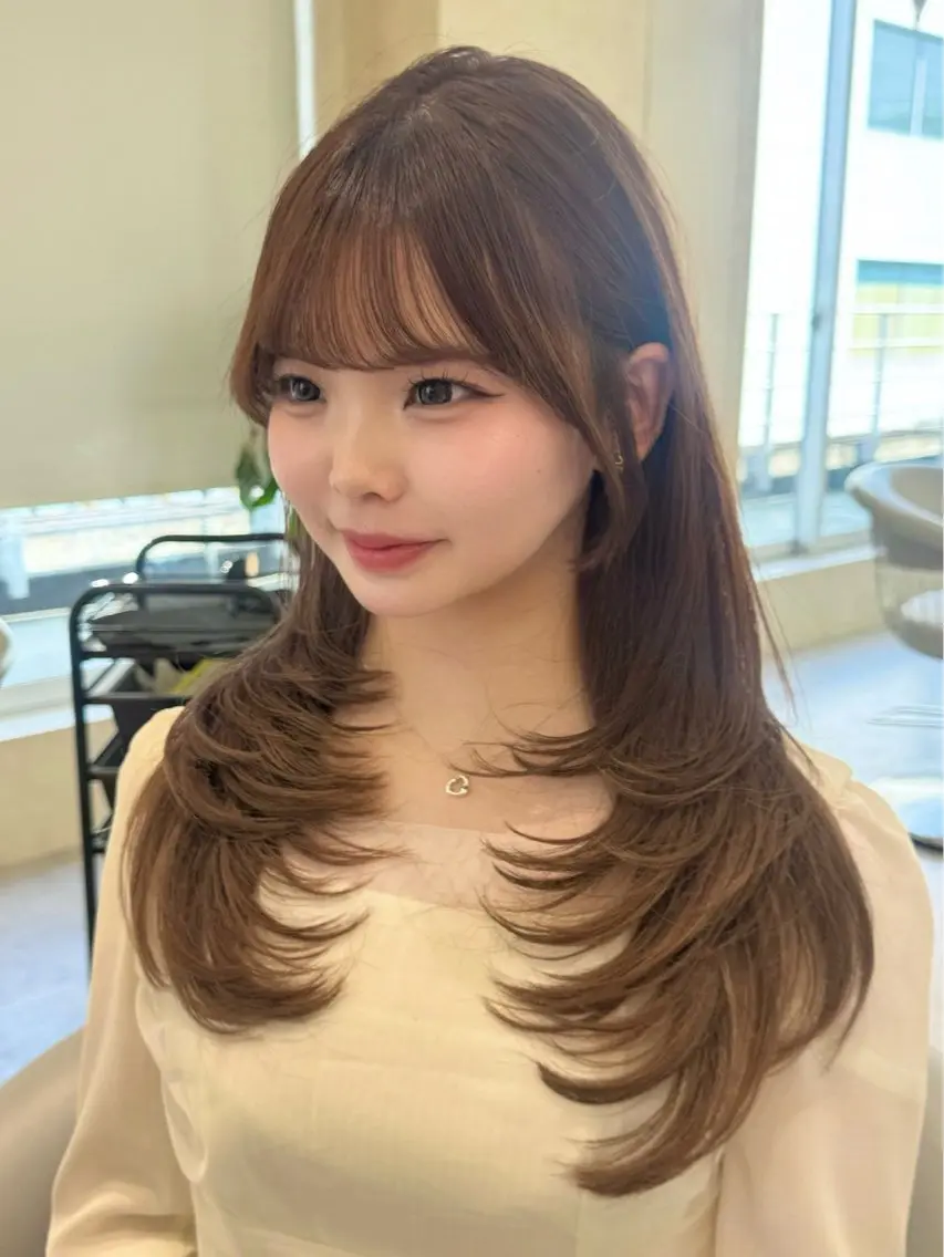 セミロング カラー ヘアカラー トリートメント Lond mare レイヤーカット/韓国のヘアスタイル