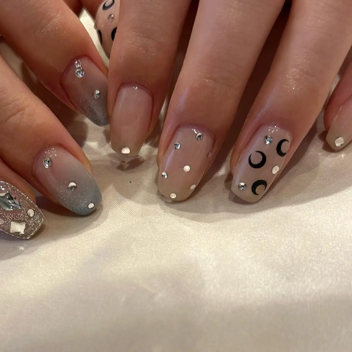 ネイル ハンドネイル パラあり！フィルイン 美フォルムのネイルデザイン