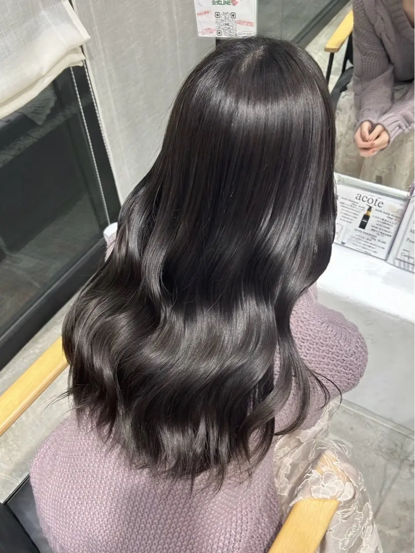 ロング カラー ヘアカラー 木谷 彩音のヘアスタイル