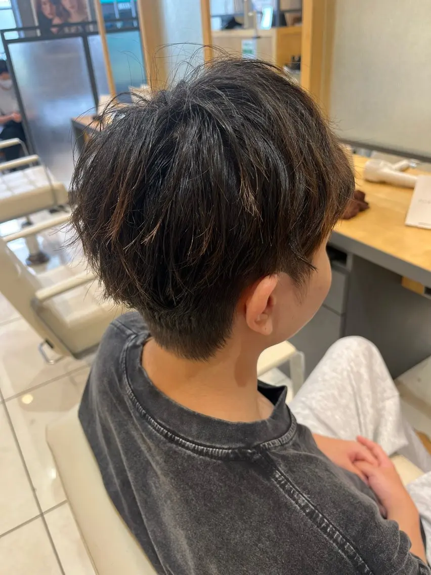 ショート メンズ センターパート 刈り上げ ハンサムショート ショートヘア Natsuka /メンズスタイリストのヘアスタイル