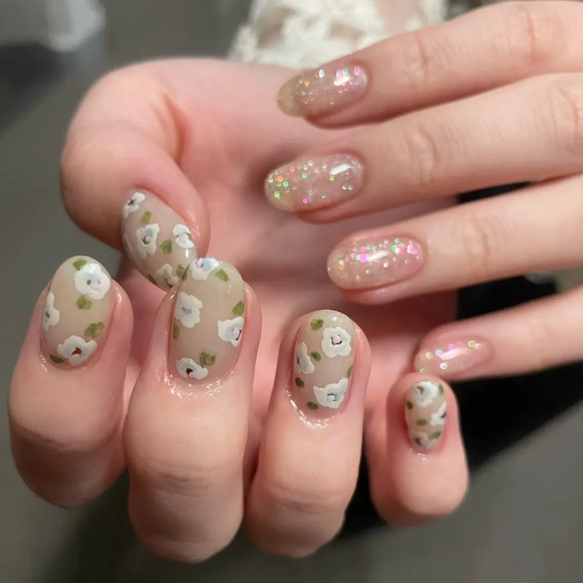 ネイル アートネイル ハンドネイル カメレオン京橋🌻 草葉由佳のネイルデザイン