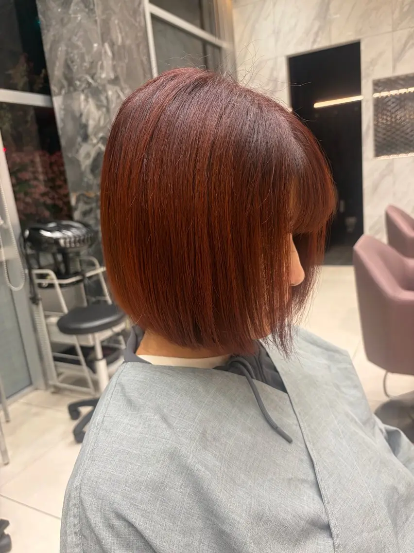 カット ヘアカラー 吉田 彩伽のヘアスタイル