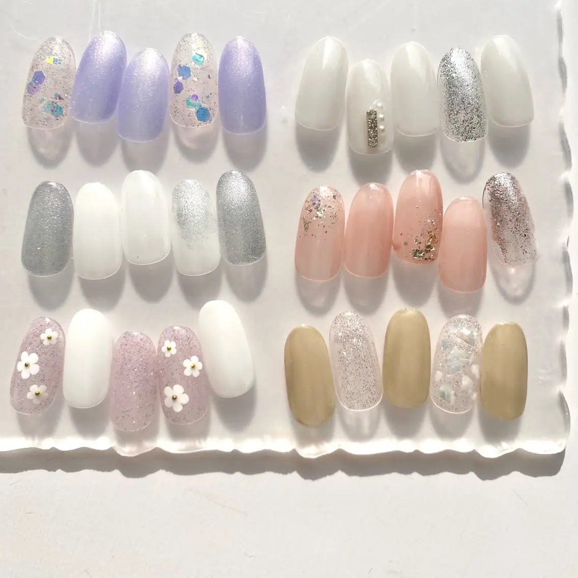 【ミニモ限定】💎大人の女性のための上品デザインネイル〈シンプルプラン〉デザイン10種から💅🏻(オフ無料)の写真