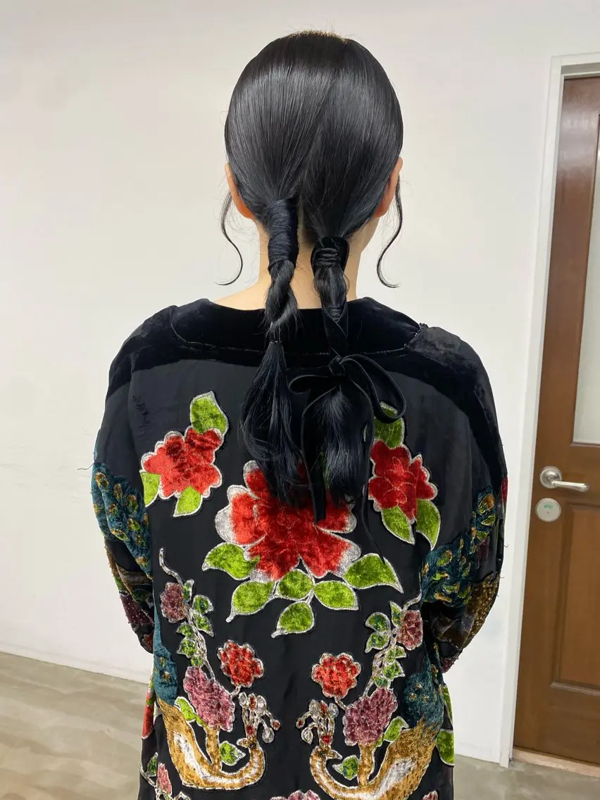 セミロング カラー ヘアアレンジ 結婚式・ブライダル son hair HIROEのヘアスタイル