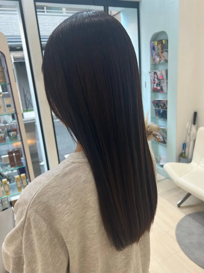 ミディアム カラー 縮毛矯正 堀井 凌平のヘアスタイル