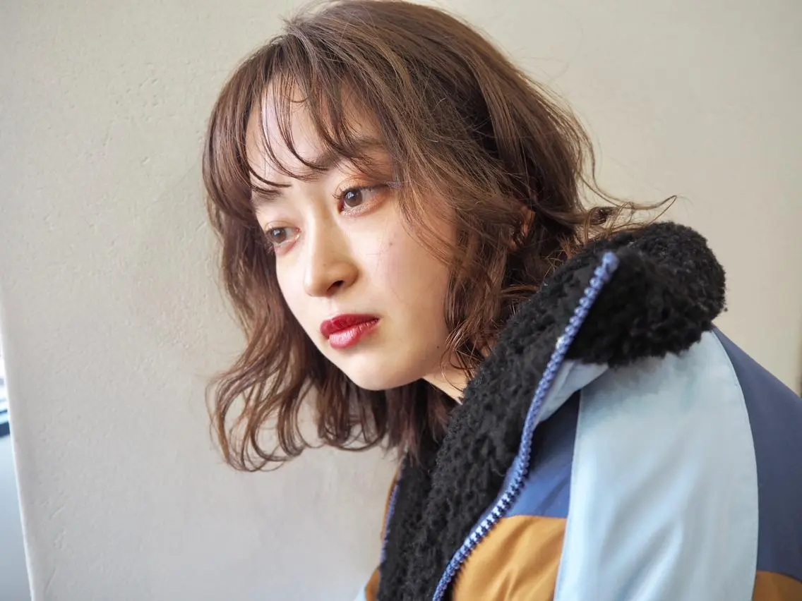 ミディアム カラー ブラウンカラー モカブラウン 【韓国ヘア×透明感 カラー】笹谷 莉未のヘアスタイル