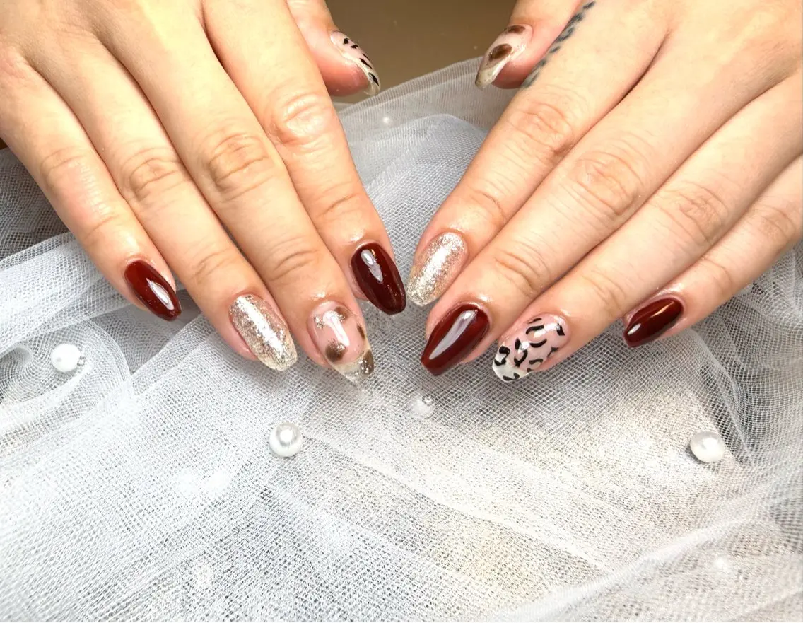 ネイル ボルドー シルバー 冬ネイル Cheri nailのネイルデザイン