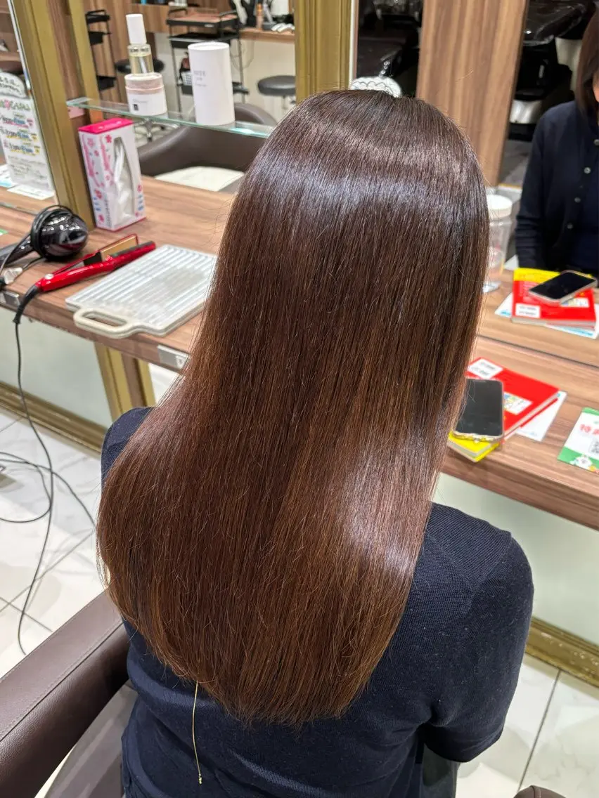 ロング カラー ヘアカラー 兵頭こころ モデル様募集中🎀のヘアスタイル