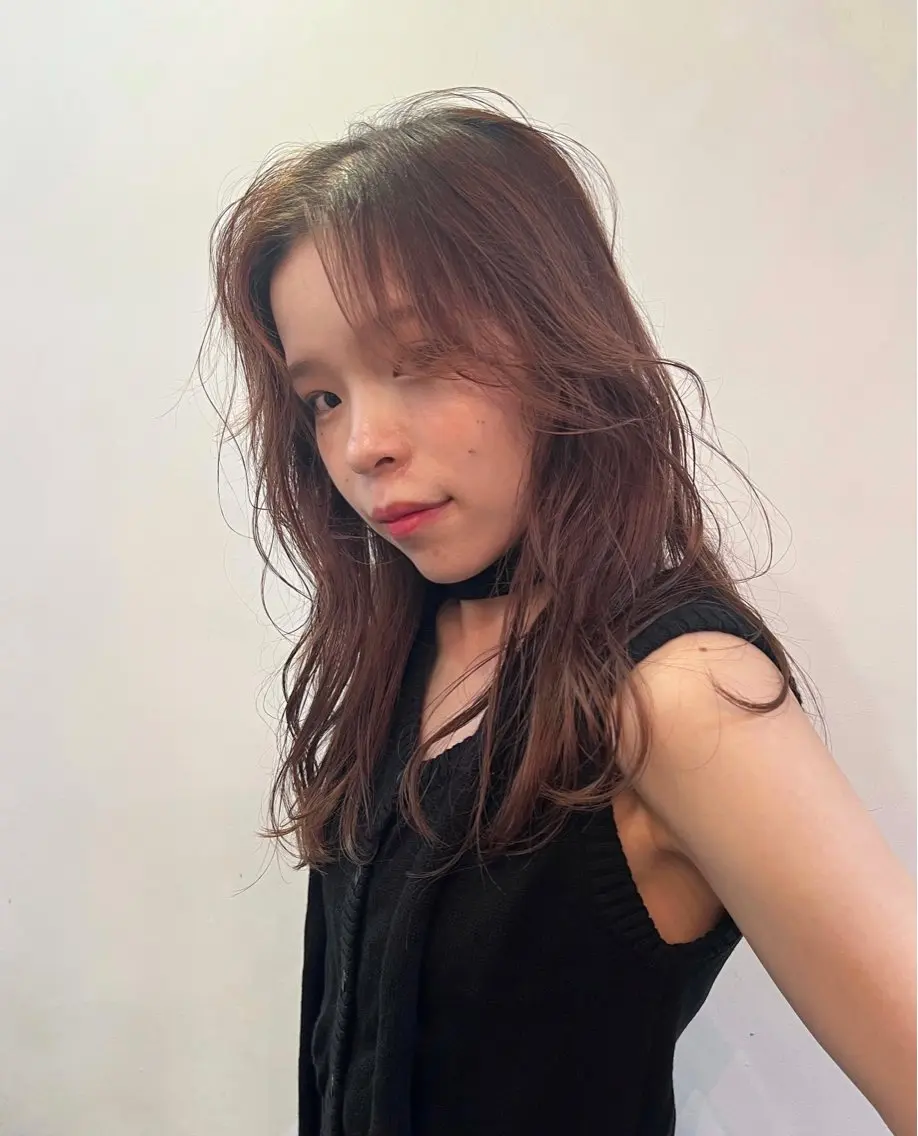 セミロング 似合わせレイヤー ＆縮毛矯正のヘアスタイル