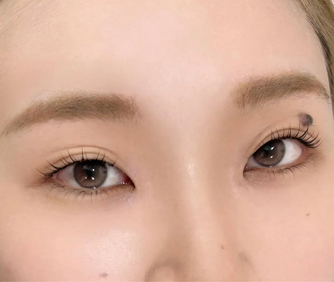 ネイル マツエク・マツパ アイブロウ 眉カラー 韓国風マツエク パリジェンヌラッシュリフト まつげパーマ ワンホンマツエク ハンドネイル フットネイル ハンドケア Nail&eye Belire 新宿のネイルデザイン